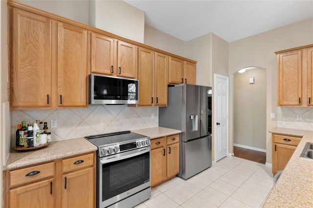 12506 Lakeview Drive, Montgomery, TX 77356