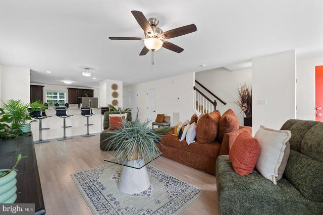 1632 CHESTNUT PARK LN, Richmond, VA 23222