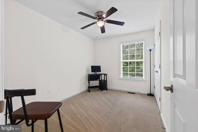 1632 CHESTNUT PARK LN, Richmond, VA 23222
