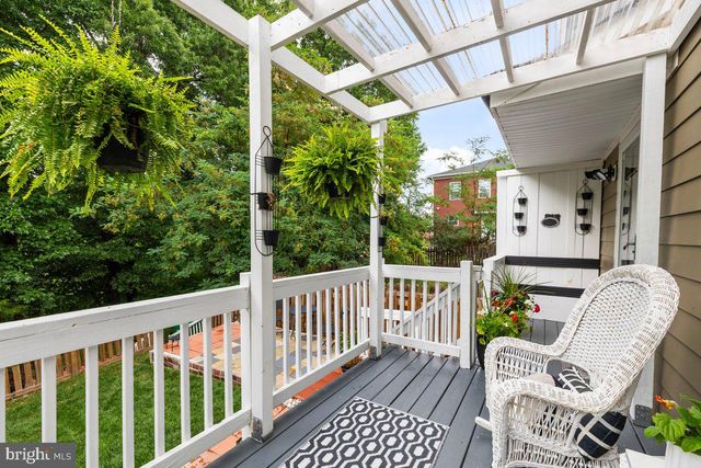 1632 CHESTNUT PARK LN, Richmond, VA 23222
