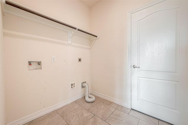 223 Sintra Lake Way, Rosenberg, TX 77469