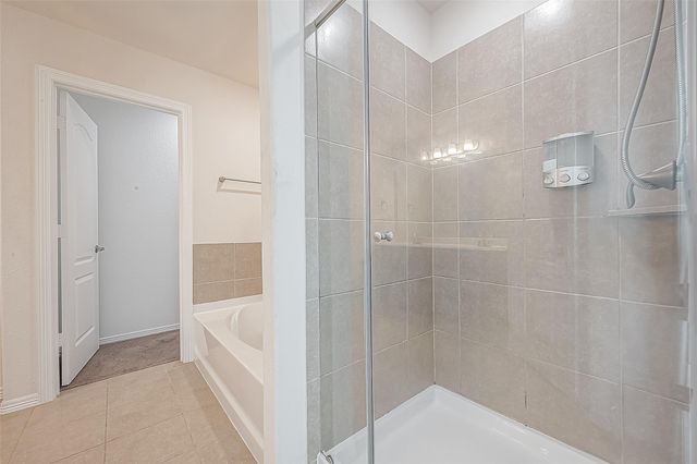 223 Sintra Lake Way, Rosenberg, TX 77469