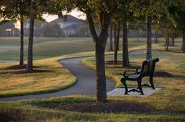 223 Sintra Lake Way, Rosenberg, TX 77469