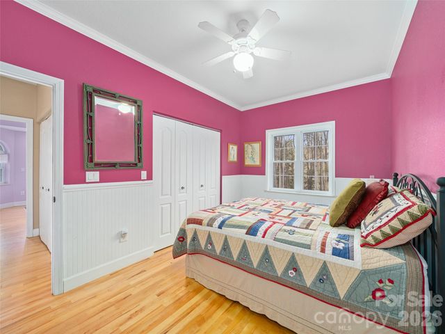 12 Riverview Drive, Bakersville, NC 28705