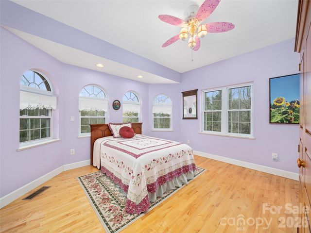 12 Riverview Drive, Bakersville, NC 28705