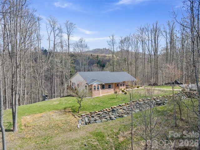 12 Riverview Drive, Bakersville, NC 28705