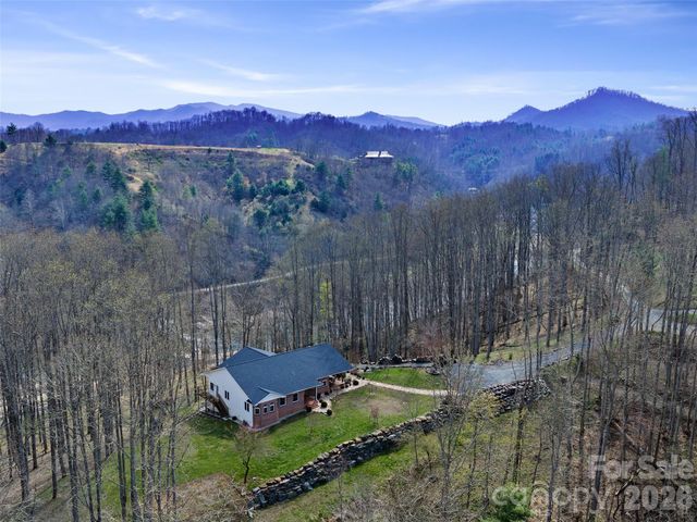 12 Riverview Drive, Bakersville, NC 28705