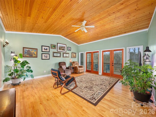 12 Riverview Drive, Bakersville, NC 28705