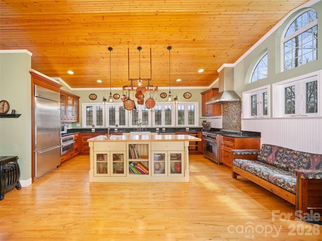 12 Riverview Drive, Bakersville, NC 28705