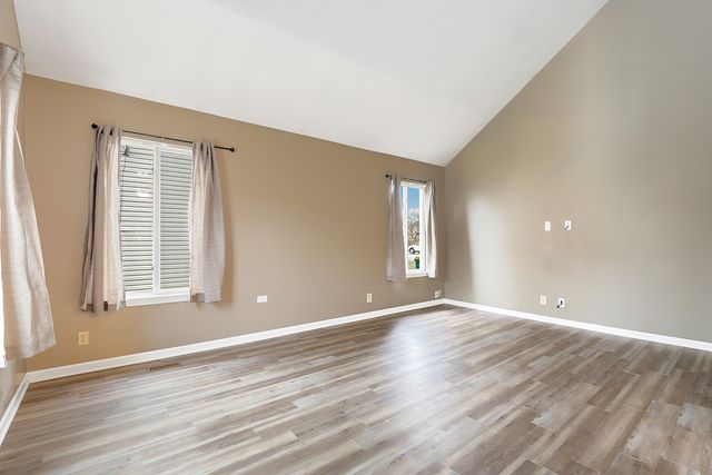 20950 W Bloomfield Drive, Plainfield, IL 60544