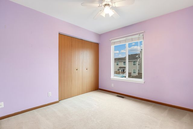 20950 W Bloomfield Drive, Plainfield, IL 60544