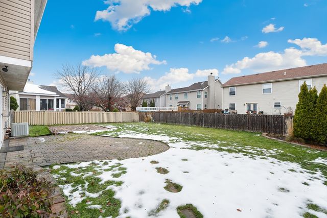 20950 W Bloomfield Drive, Plainfield, IL 60544