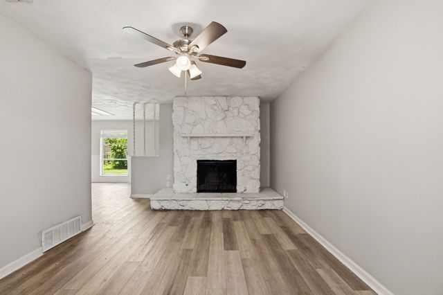 2301 Narobi Place, Mesquite, TX 75149