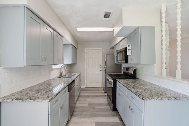 2301 Narobi Place, Mesquite, TX 75149