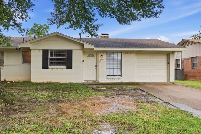 2301 Narobi Place, Mesquite, TX 75149