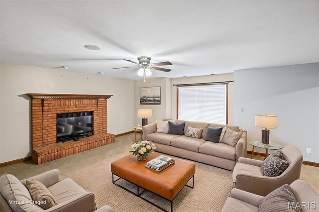 505 Springwood Drive, Belleville, IL 62220