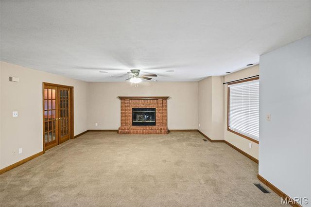 505 Springwood Drive, Belleville, IL 62220