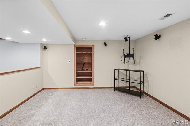 505 Springwood Drive, Belleville, IL 62220