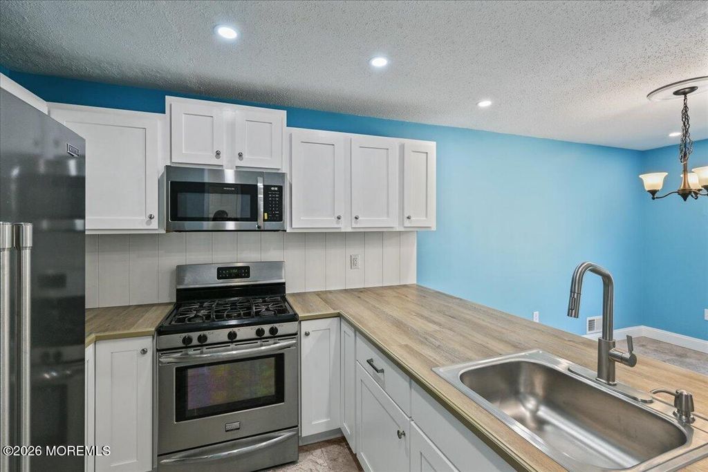 1333 Paris Court, Lakewood, NJ 08701