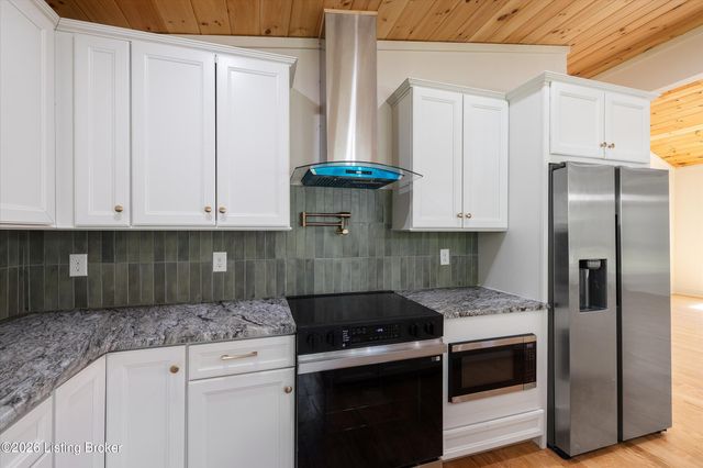 3016 Eastern Ave, Louisville, KY 40206