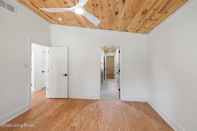 3016 Eastern Ave, Louisville, KY 40206
