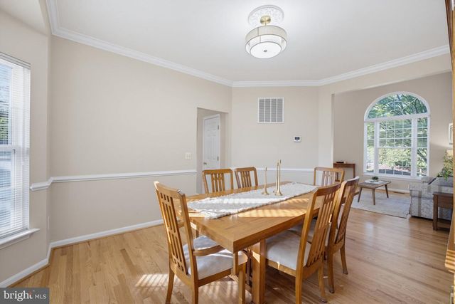 3852 BARCROFT LN, Alexandria, VA 22312