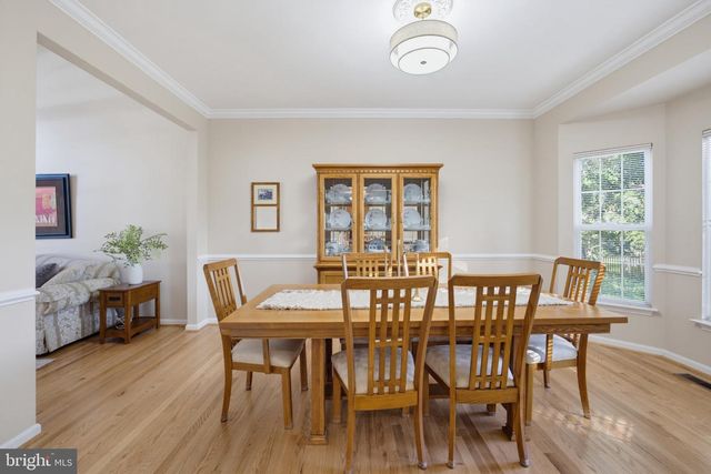 3852 BARCROFT LN, Alexandria, VA 22312