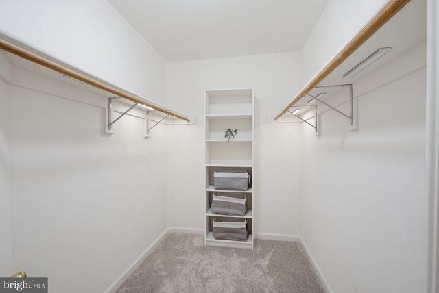 3852 BARCROFT LN, Alexandria, VA 22312
