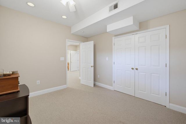 3852 BARCROFT LN, Alexandria, VA 22312