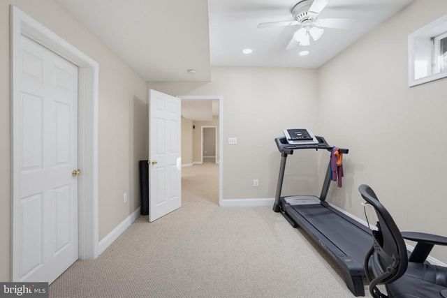 3852 BARCROFT LN, Alexandria, VA 22312
