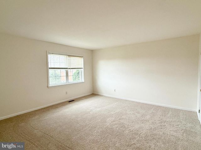 9833 HAGEL CIR, Lorton, VA 22079