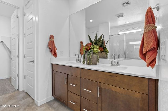 3236 S 83RD Circle, Mesa, AZ 85212