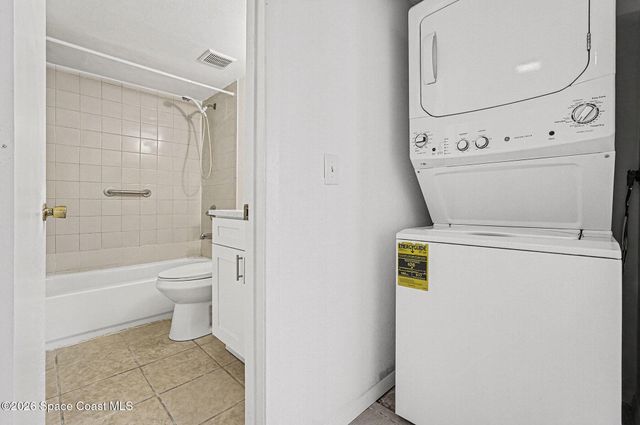 1648 Sunny Brook Lane NE M104, Palm Bay, FL 32905