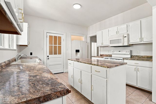 612 Eastern Avenue, Rocky Mount, NC 27801