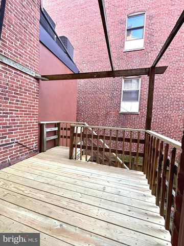 1302 FAIRMONT ST NW, Washington, DC 20009