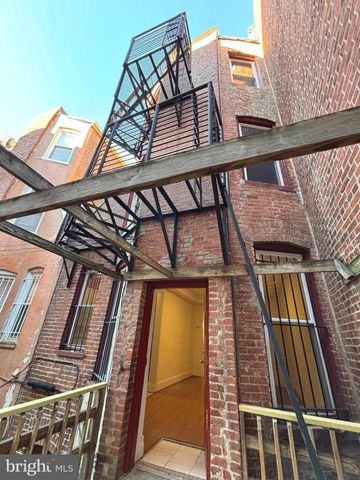 1302 FAIRMONT ST NW, Washington, DC 20009