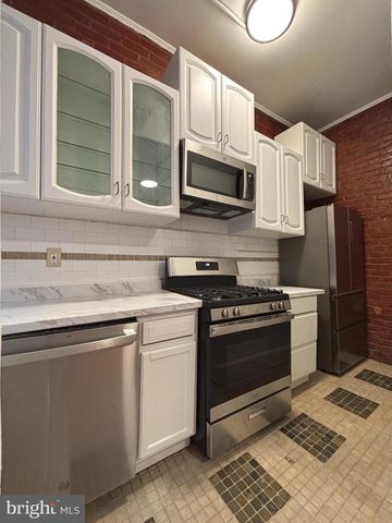 1302 FAIRMONT ST NW, Washington, DC 20009