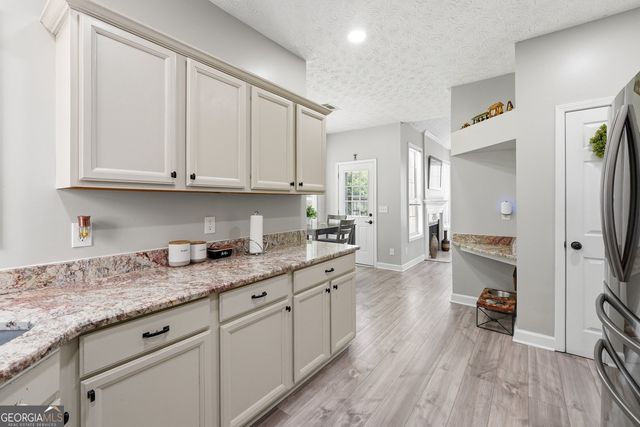 268 Colony Center Drive, Woodstock, GA 30188