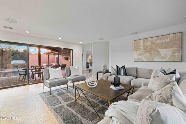 10643 N INDIAN WELLS Drive, Fountain Hills, AZ 85268