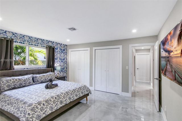 1245 Garfield St, Hollywood, FL 33019