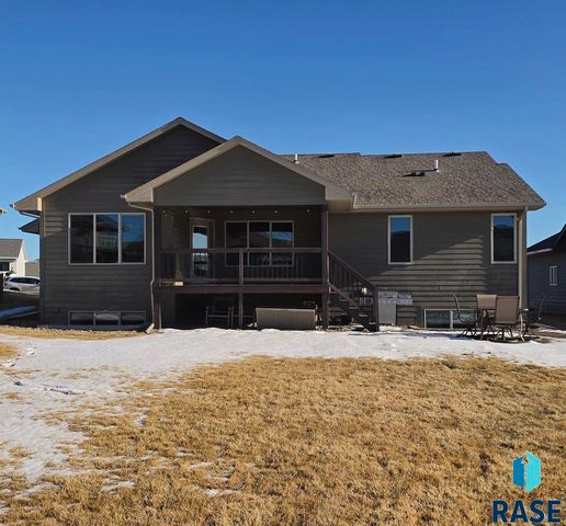 6226 S Badlands Ct Court, Sioux Falls, SD 57108