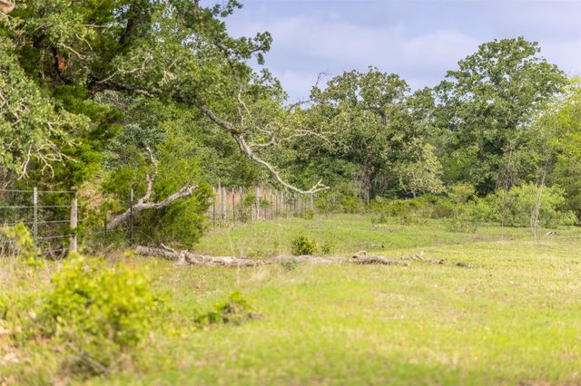 TBD Highway 77 S, Giddings, TX 78942