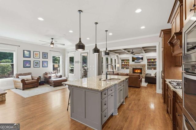 5255 Cole Creek Lane, Cumming, GA 30040