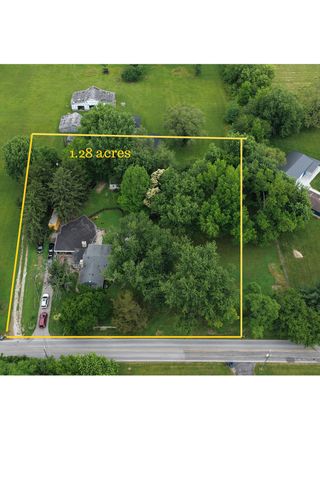 5210 W Southport Road, Indianapolis, IN 46221