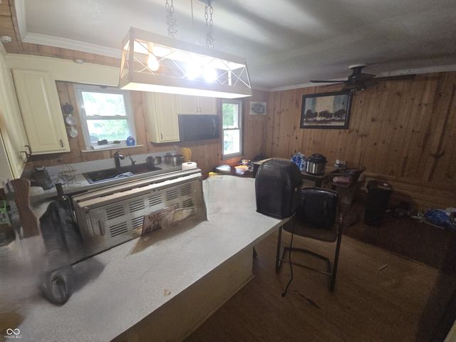 5210 W Southport Road, Indianapolis, IN 46221
