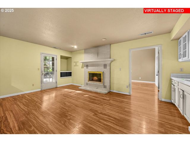 17427 Sw RIVENDELL Dr, Portland, OR 97224