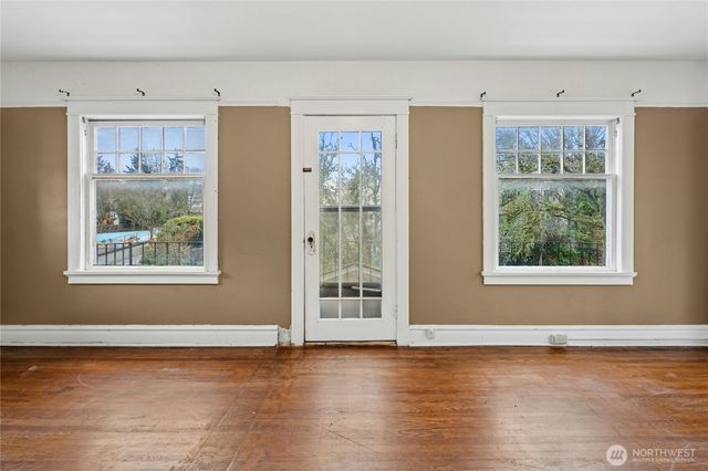 206 32nd Avenue, Seattle, WA 98122