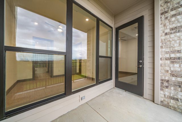 2700 Old Denton Road 3336, Carrollton, TX 75007