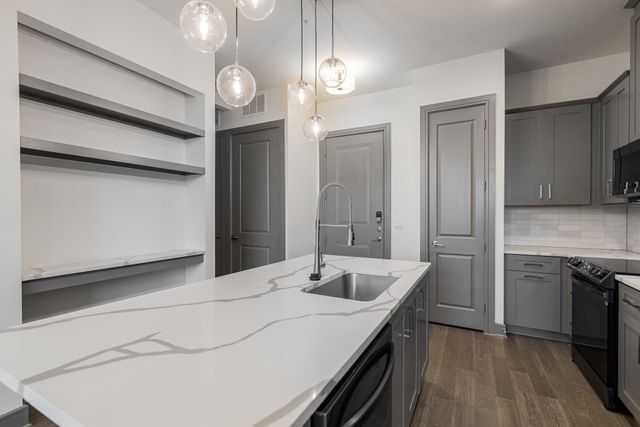 2700 Old Denton Road 3336, Carrollton, TX 75007