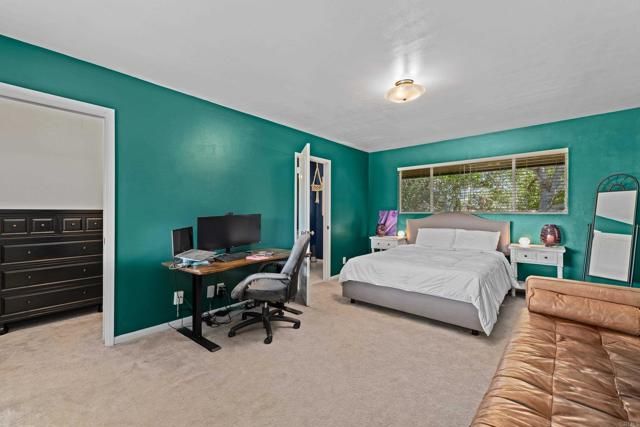 111 Avocado, Escondido, CA 92025